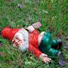 Borrel Bob - De dronken tuinkabouter