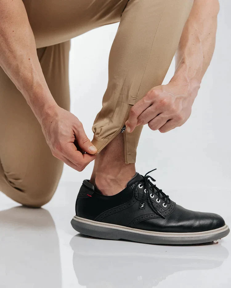 James™ | Slim Fit Joggingbroek met enkelritsen.