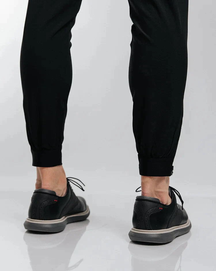James™ | Slim Fit Joggingbroek met enkelritsen.