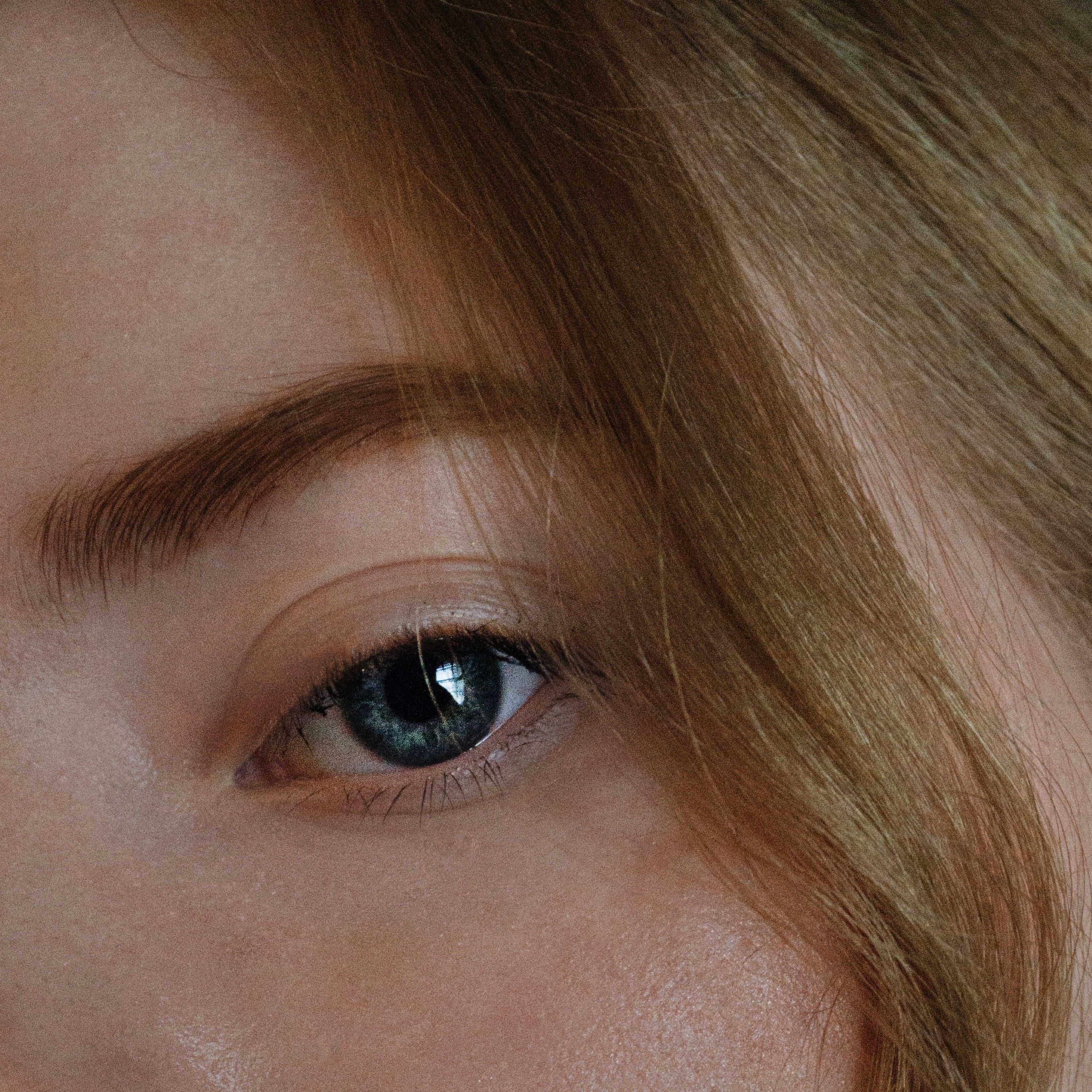 FlawlessBrow Pro: Jouw Geheim voor Perfecte Wenkbrauwen Elke Dag! (1+1 Gratis)