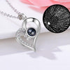 Hartketting met liefdesprojectie (I Love You in 100 talen)